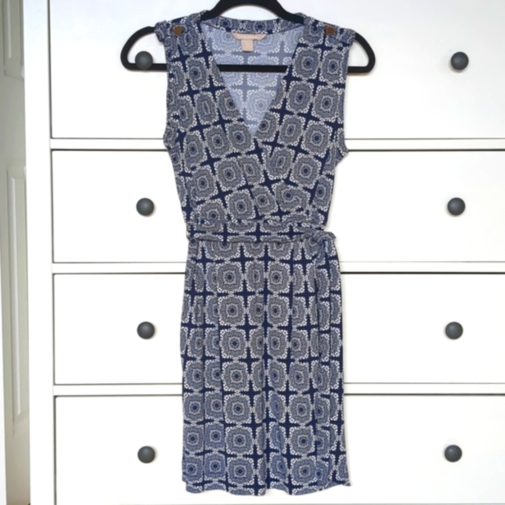 Sz XS Banana Republic Navy Blue & White Pattern Dress